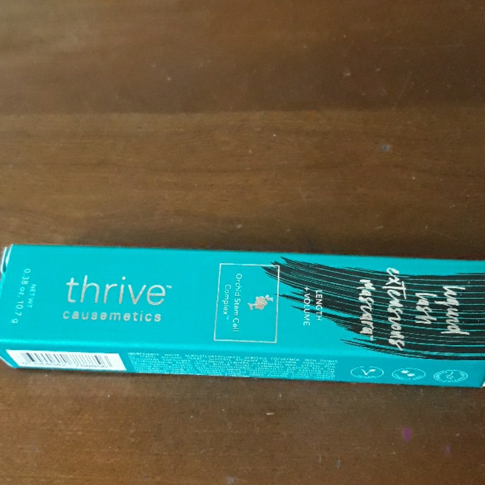 Thrive mascara